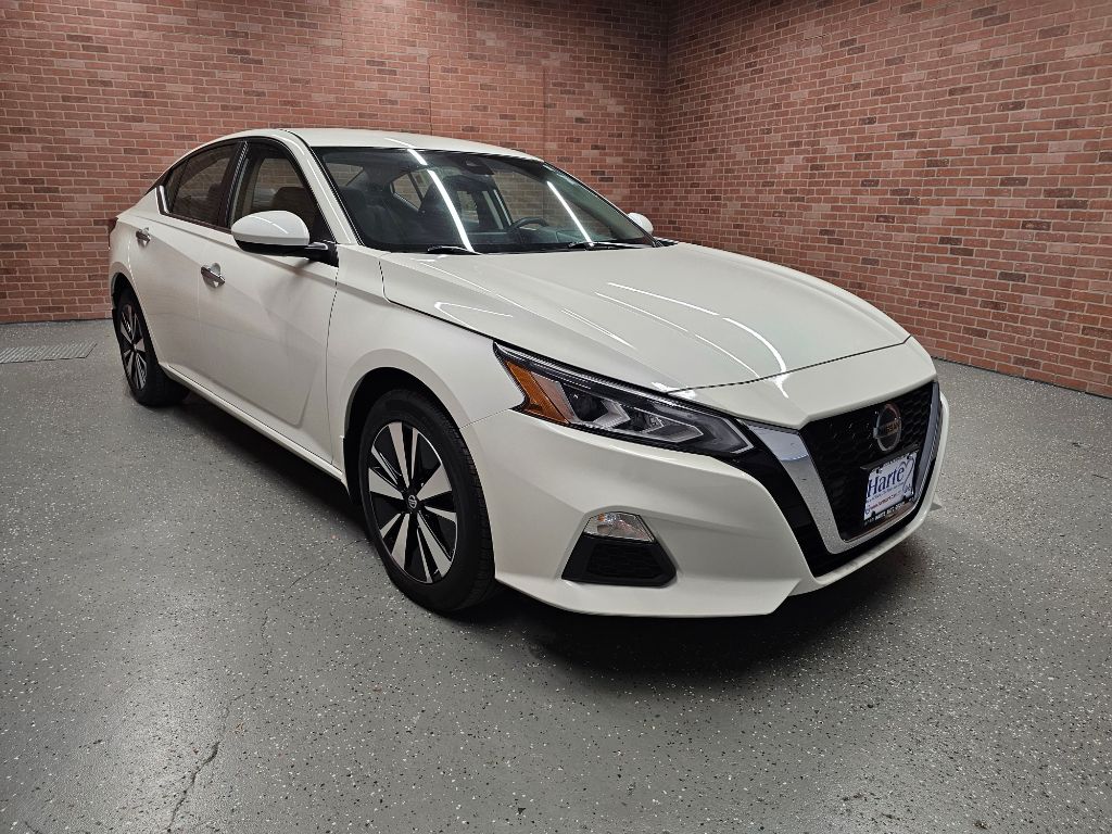 2021 Nissan Altima 2.5 SV