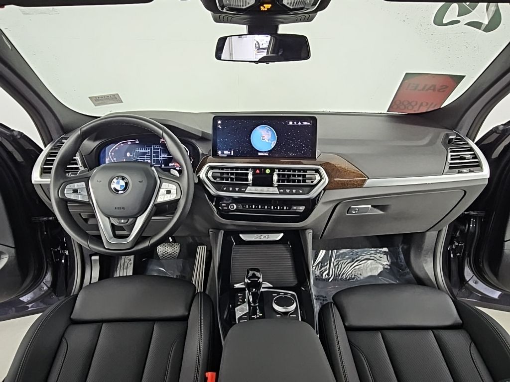 Thumbnail: 2025 BMW X4 - 24