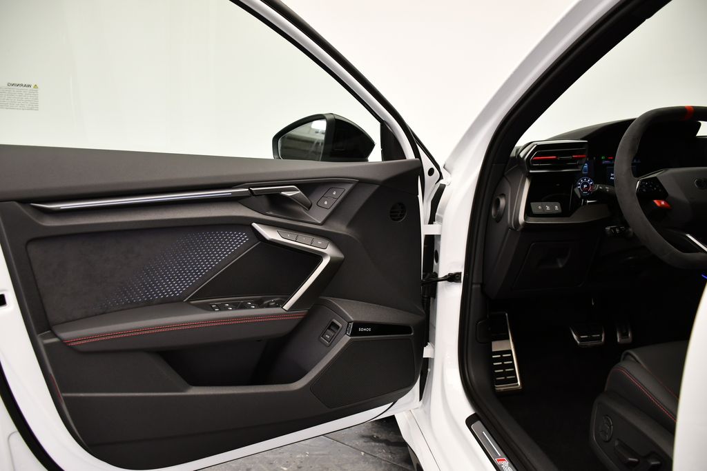 Thumbnail: 2026 Audi RS 3 - 32