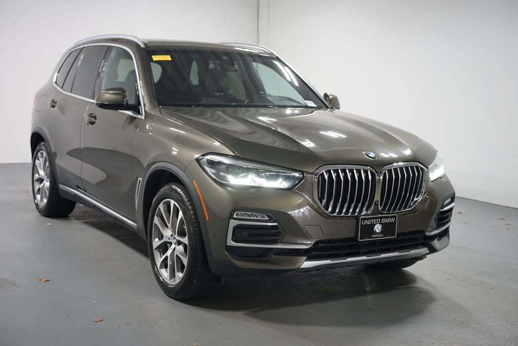 Thumbnail: 2021 BMW X5 - 3
