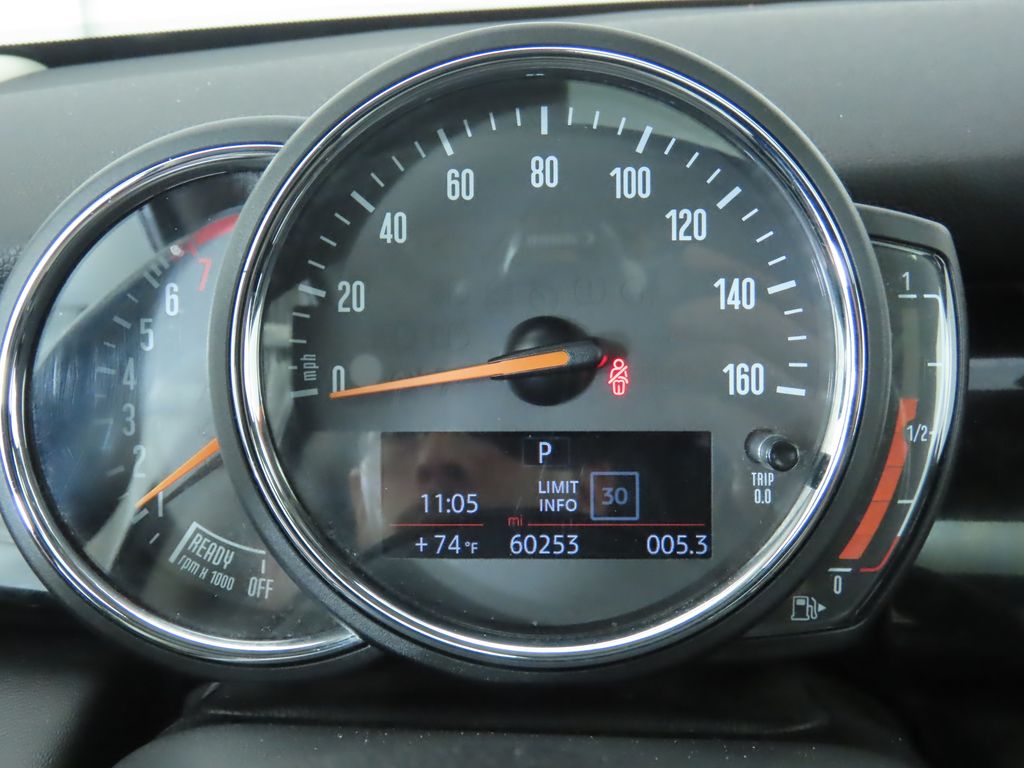 Thumbnail: 2019 MINI Cooper - 32