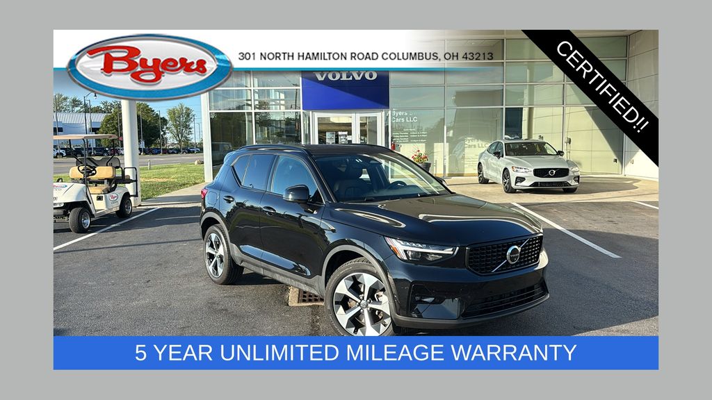 Onyx Black 2026 Volvo XC40 SUV / Crossover All-Wheel Drive Automatic