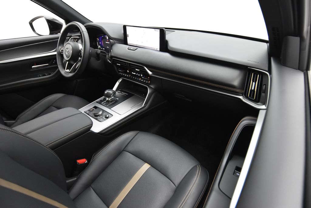 2025 Mazda CX-70 PHEV Premium Plus photo
