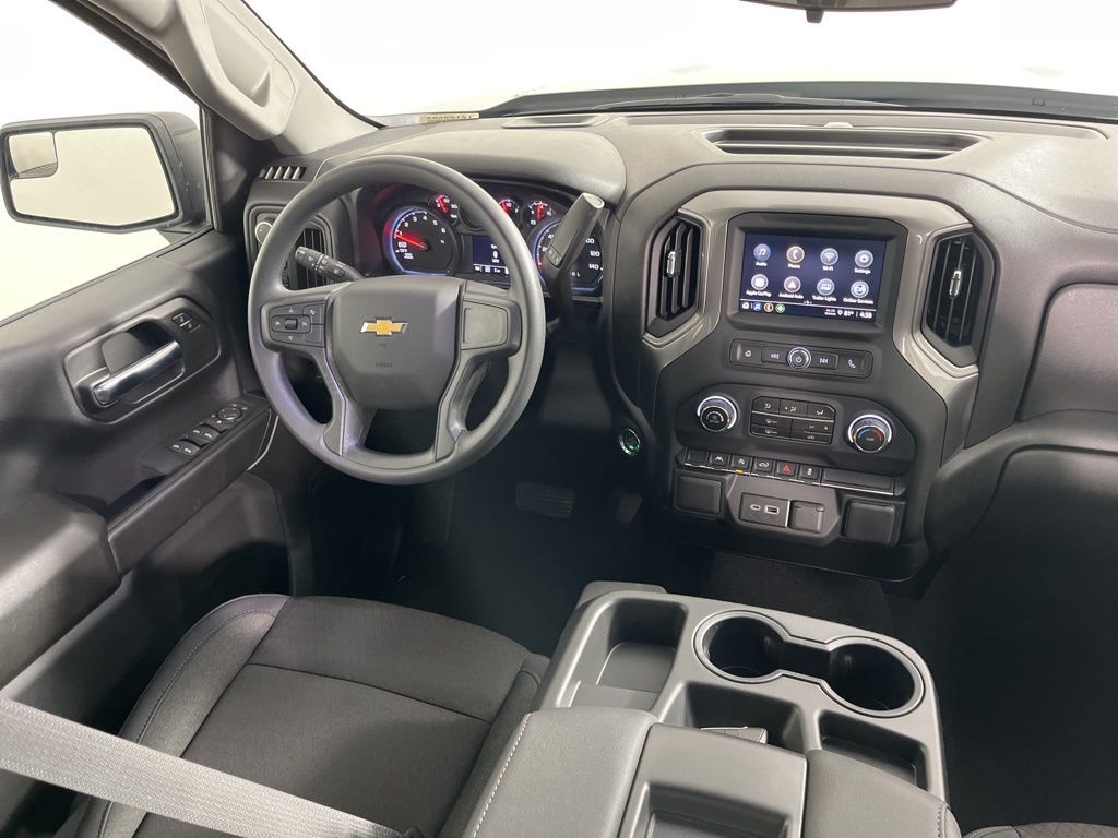 Thumbnail: 2026 Chevrolet Silverado 1500 - 13