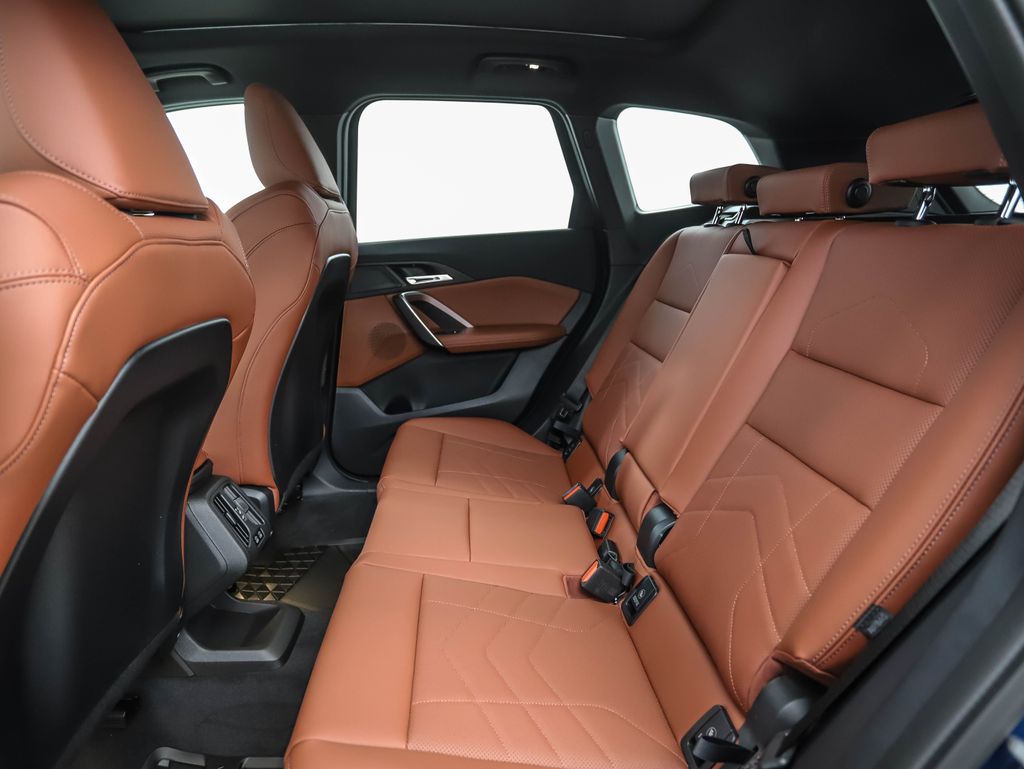 Thumbnail: 2026 BMW X1 - 22