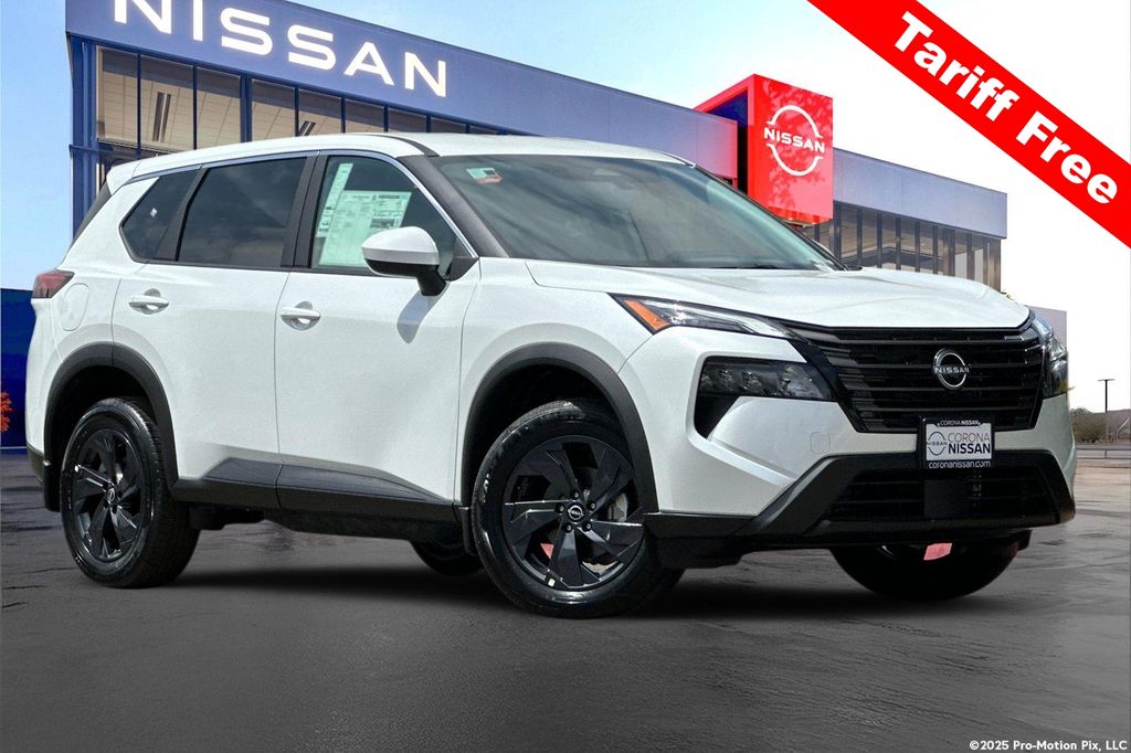 2026 Nissan Rogue SV FWD's photo