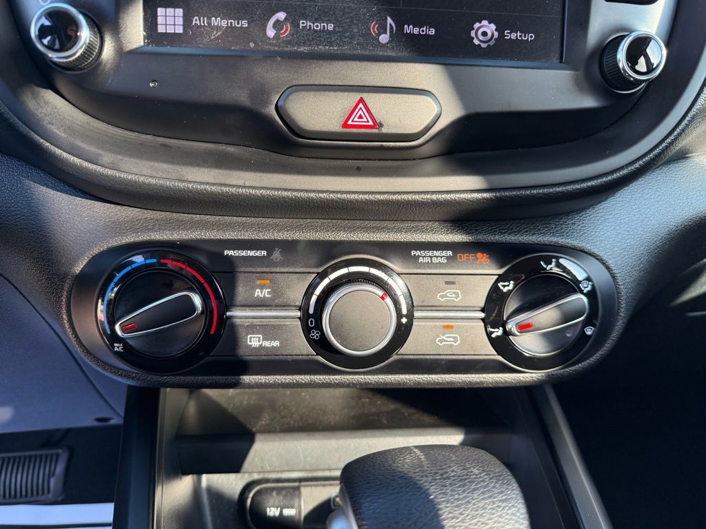 Thumbnail: 2023 Kia Soul - 18