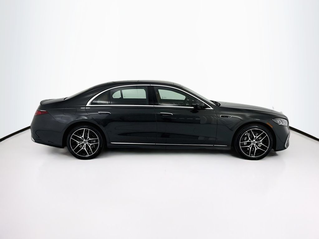 Thumbnail: 2027 Mercedes-Benz S-Class - 4