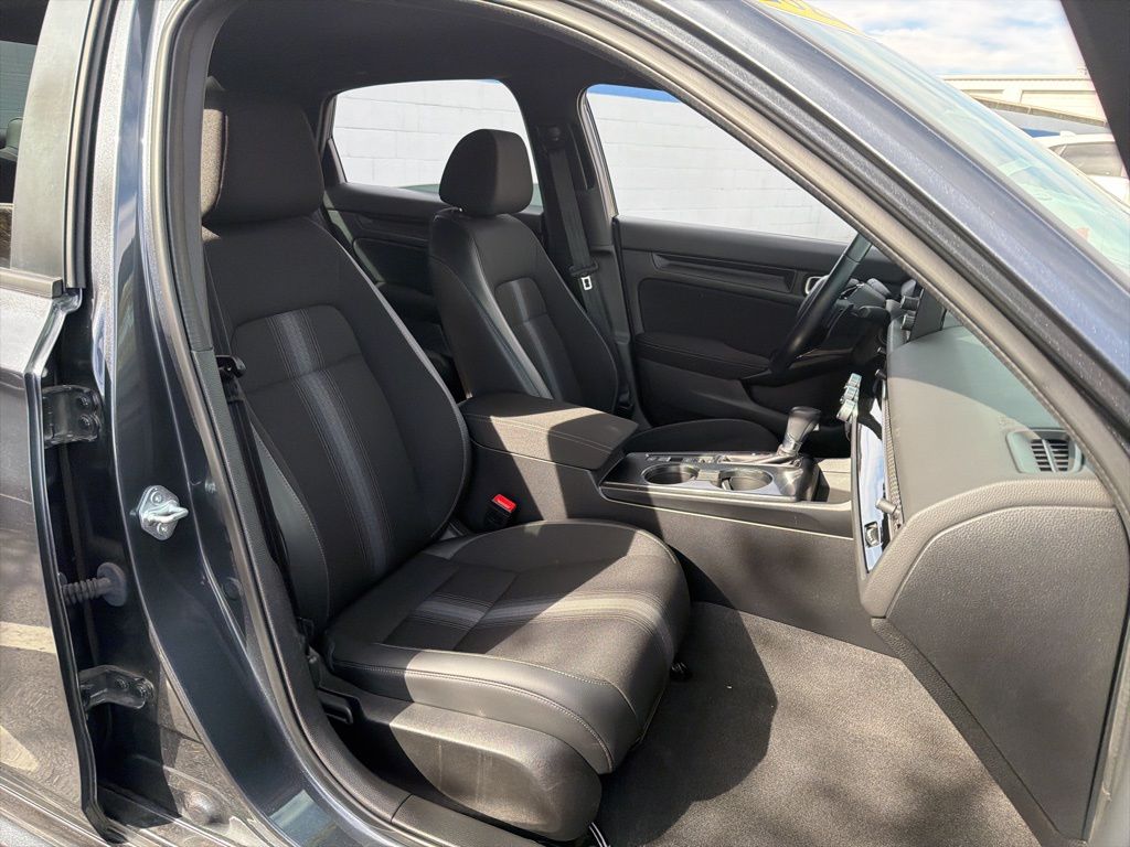 Thumbnail: 2023 Honda Civic - 24