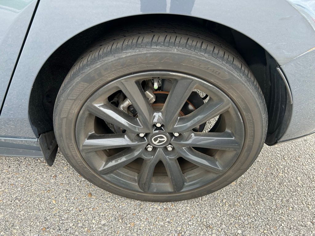 2023 Mazda Mazda3 Premium 9