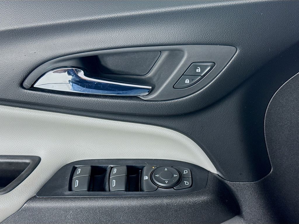 Used Car 2019 Chevrolet Equinox  Ls For Sale Under $20,000 In Austin, Texas