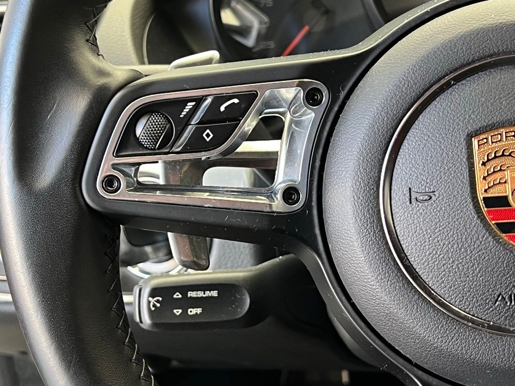 Thumbnail: 2018 Porsche 718 Cayman - 9