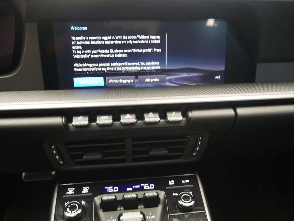 Thumbnail: 2026 Porsche 911 - 28