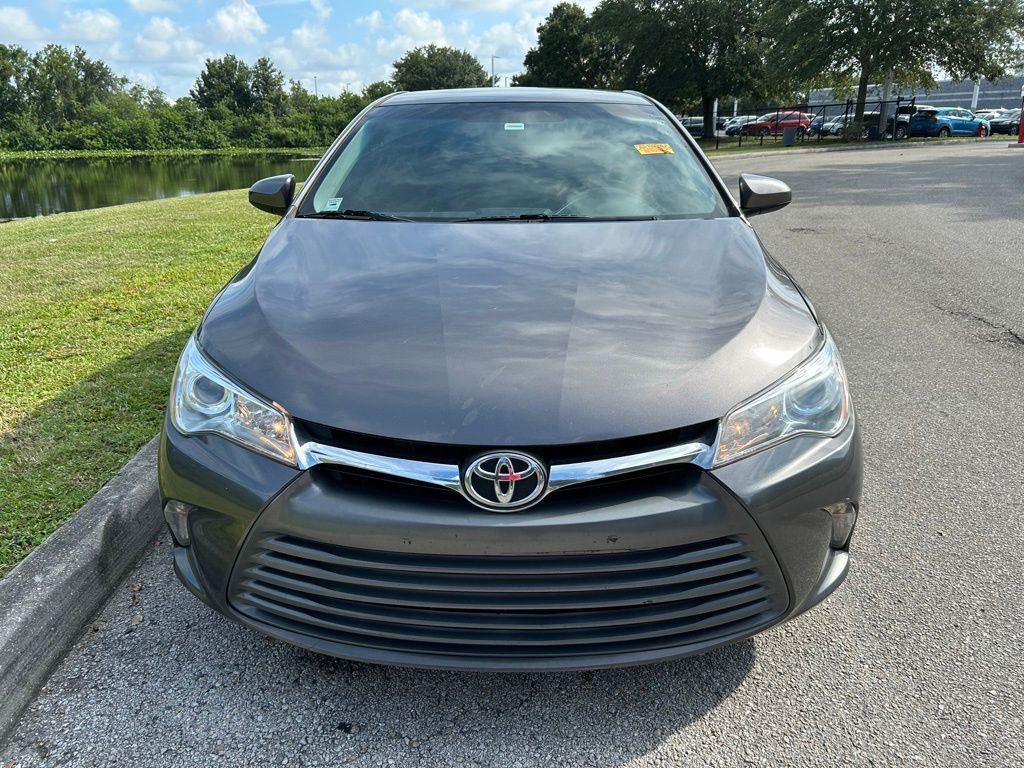 Thumbnail: 2016 Toyota Camry - 8