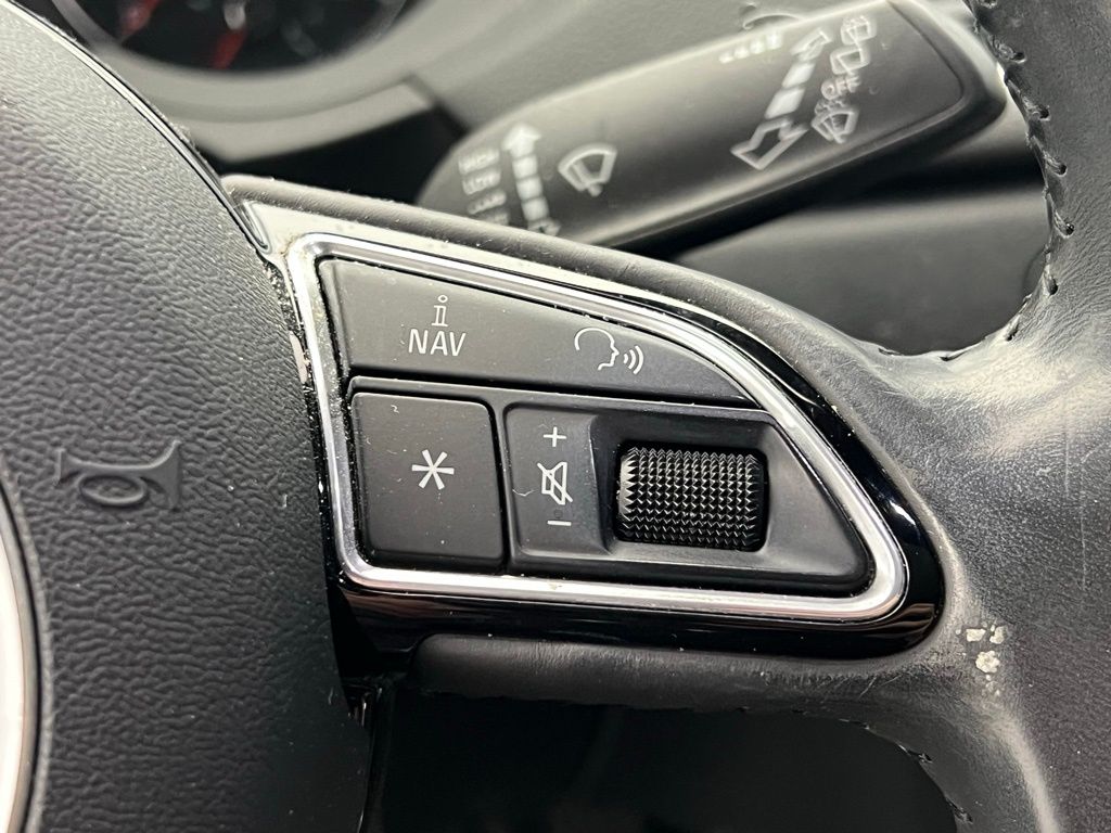 Thumbnail: 2017 Audi Q3 - 17