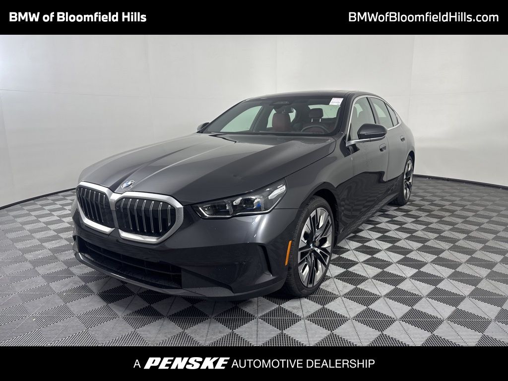 Thumbnail: 2025 BMW 5 Series - 1