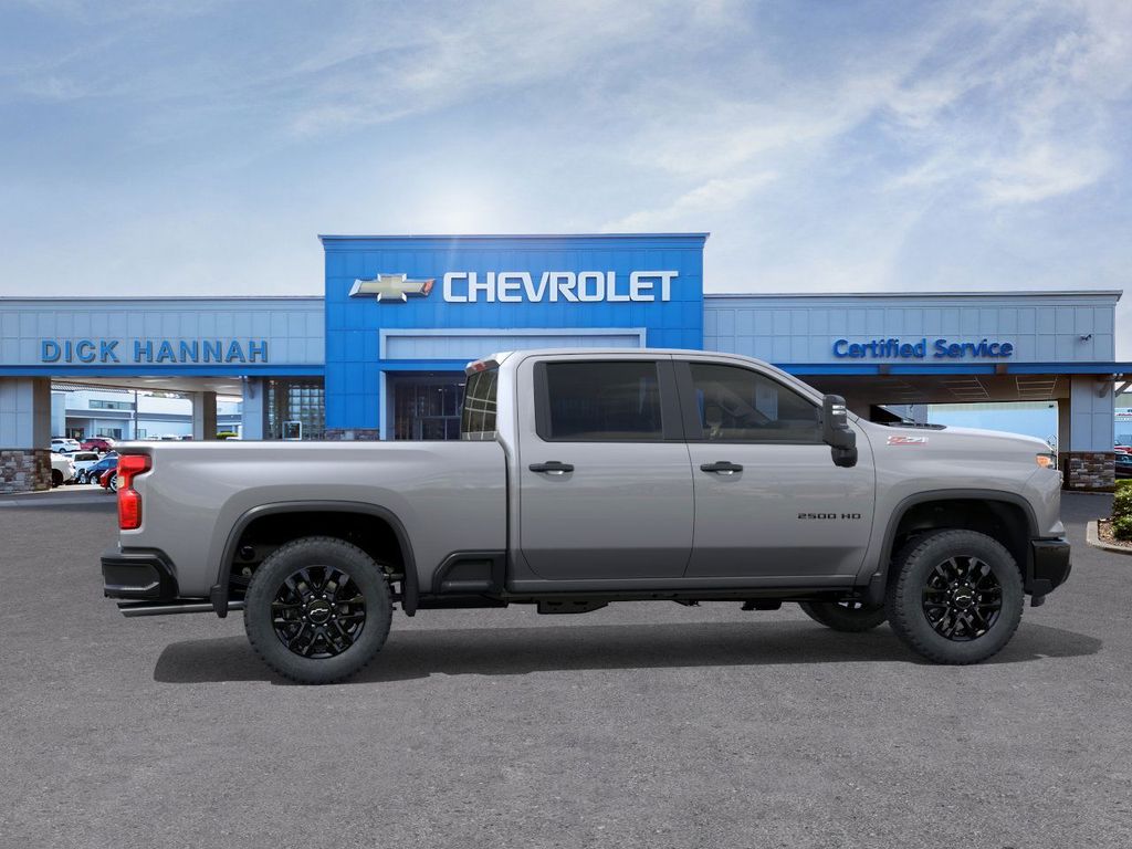 2026 Chevrolet Silverado 2500HD Custom