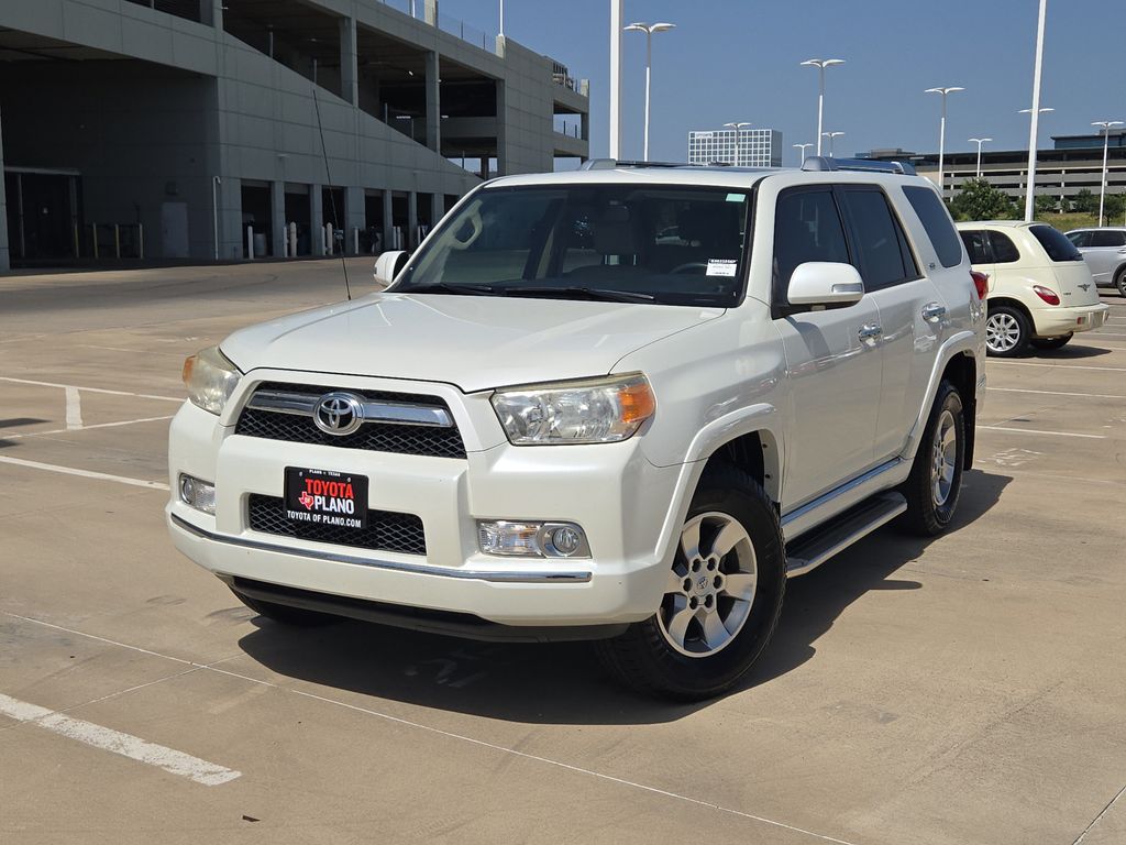 White (Blizzard Pearl) 2011 Toyota 4Runner SUV / Crossover 4X2 5-Speed Automatic Overdrive
