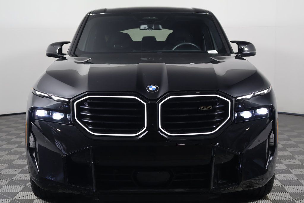 Thumbnail: 2023 BMW XM - 2