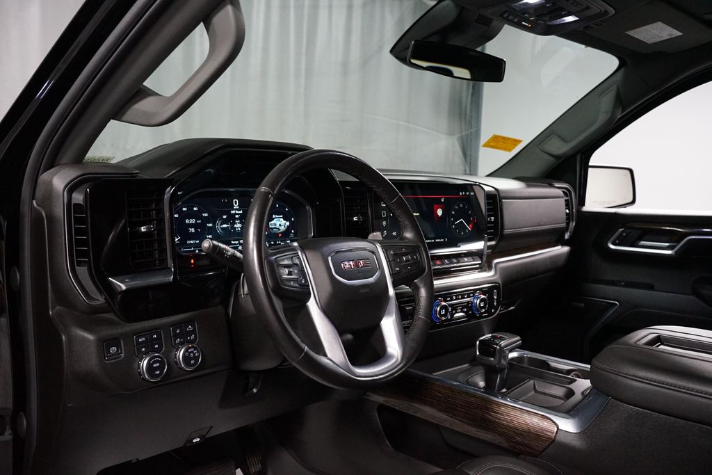 Thumbnail: 2022 GMC Sierra 1500 - 13