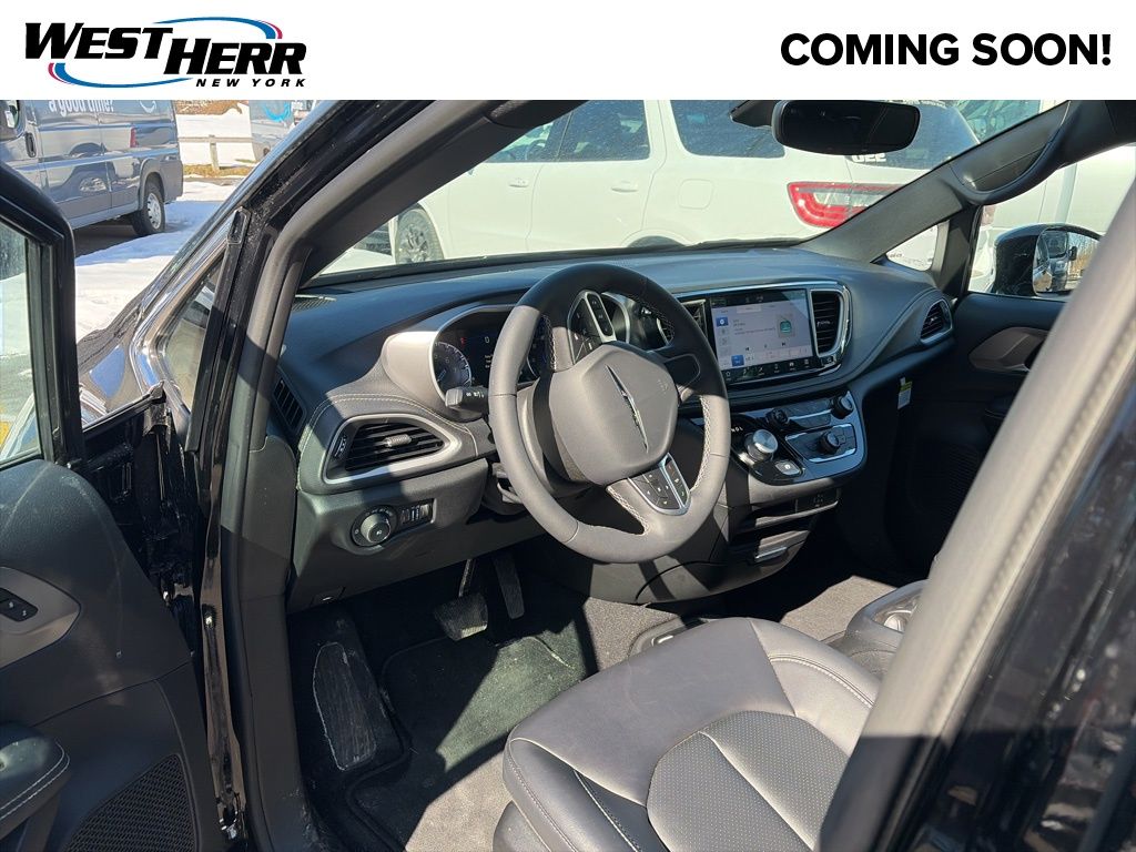 Used 2026 Black Chrysler Select image 5