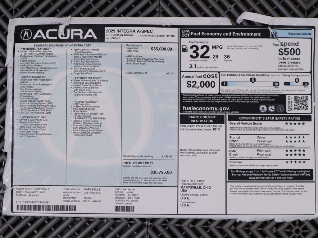 Thumbnail: 2025 Acura Integra - 10