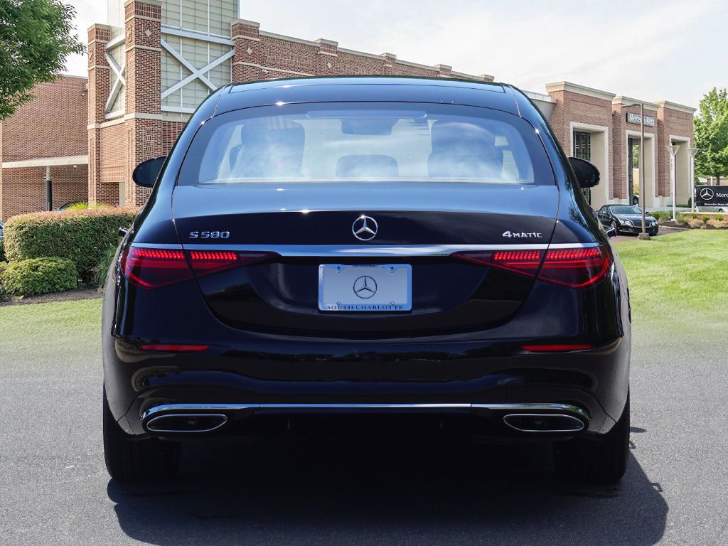 Thumbnail: 2024 Mercedes-Benz S-Class - 5