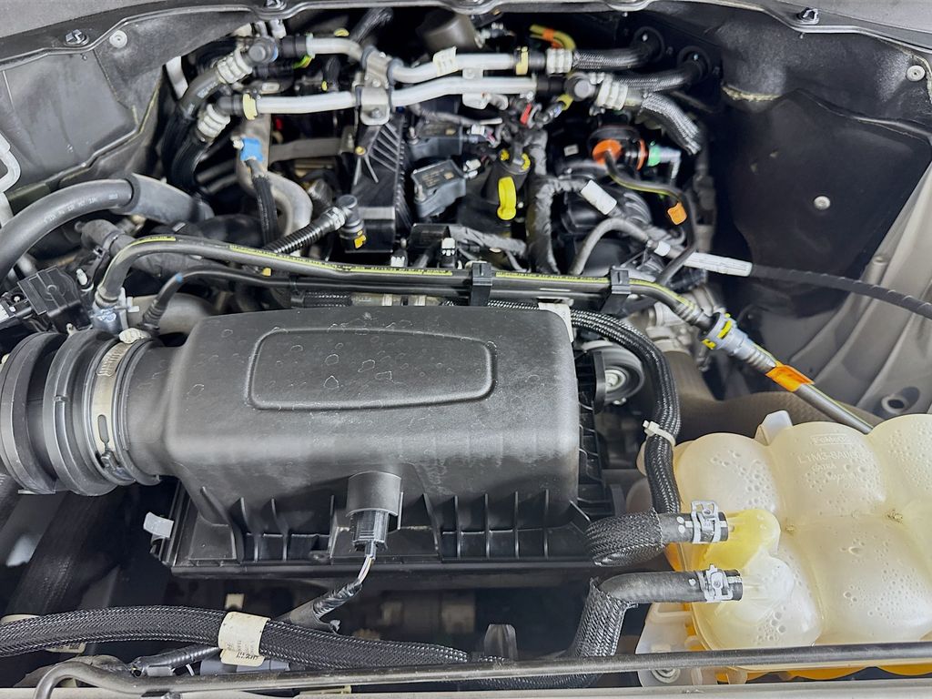 Used Car 2023 Ford Explorer  Xlt For Sale Under $35,000 In Austin, Texas