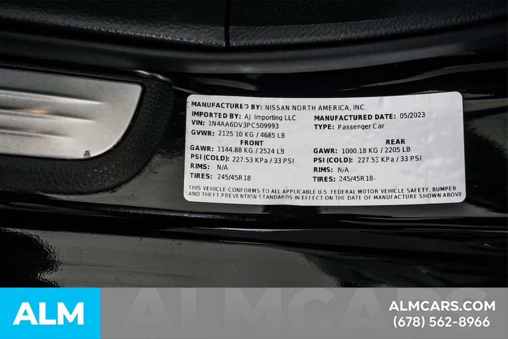 Used 2023 Black Nissan 3.5 SL image 61