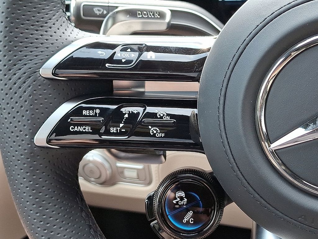 Thumbnail: 2026 Mercedes-Benz GLE - 16