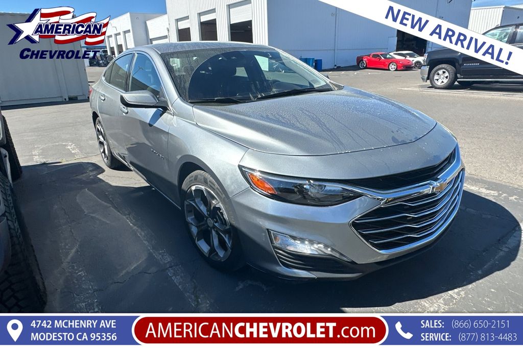 2024 Chevrolet Malibu LT with 1LT FWD