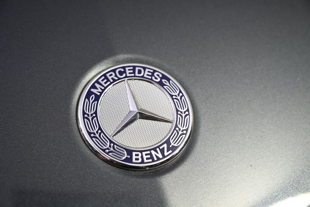 Thumbnail: 2015 Mercedes-Benz GL-Class - 14