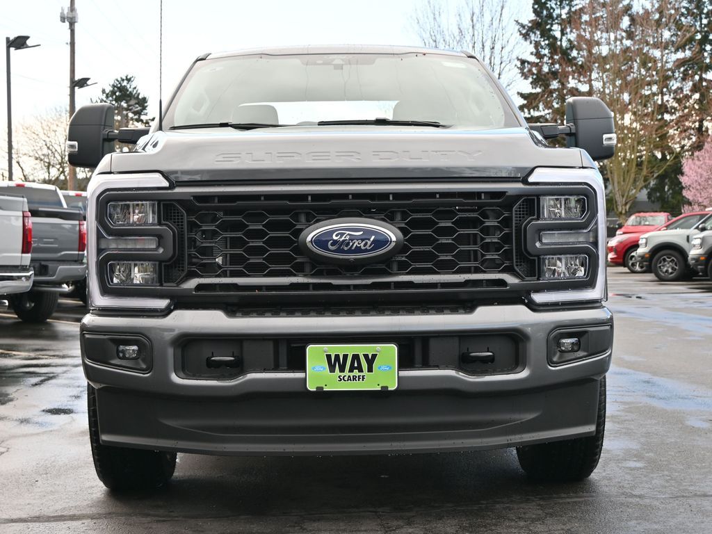 2025 Ford F-350 Super Duty XL