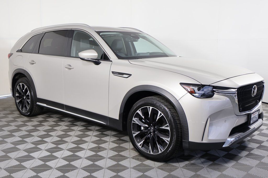 Thumbnail: 2024 Mazda CX-90 - 4