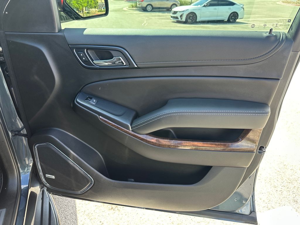 Used Car 2019 Chevrolet Tahoe  Lt For Sale Under $30,000 In Austin, Texas