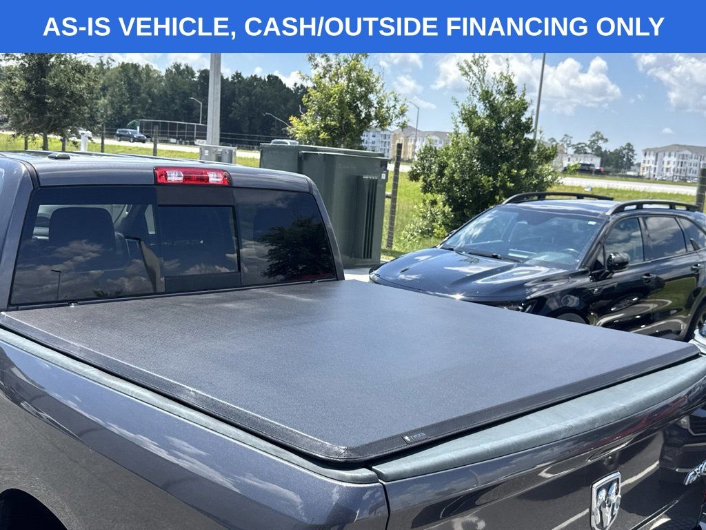 2017 Ram 1500 SLT
