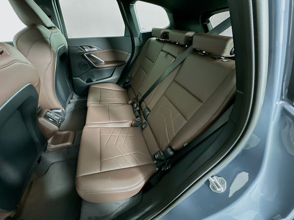 Thumbnail: 2025 BMW X1 - 17
