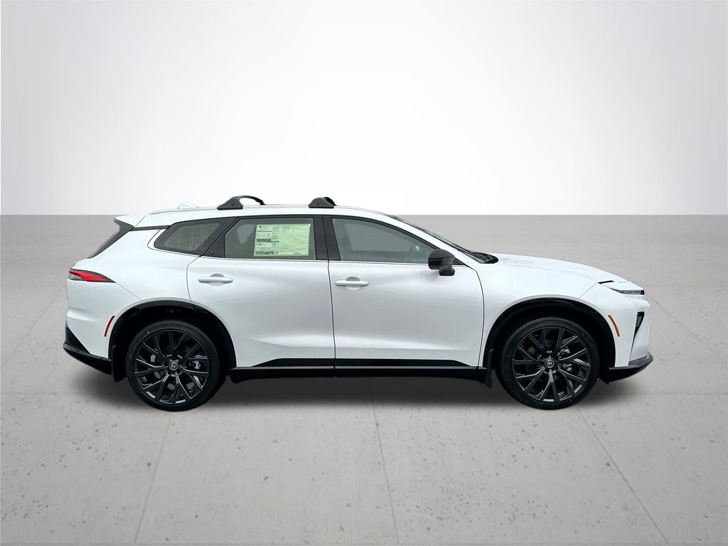 2025 Toyota Crown Signia Limited