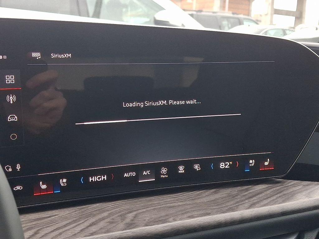 Thumbnail: 2025 Audi Q5 - 14