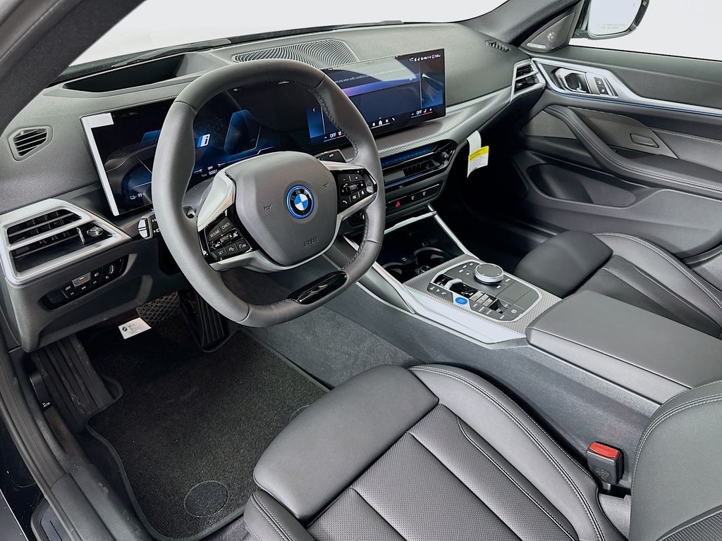 2025 BMW i4 eDrive40 9