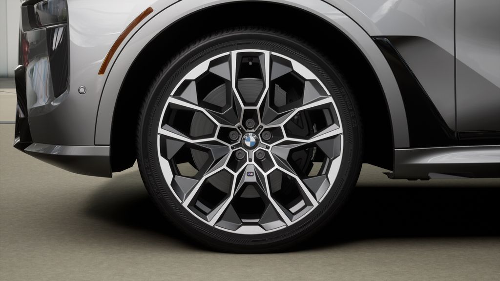 Thumbnail: 2026 BMW X7 - 31
