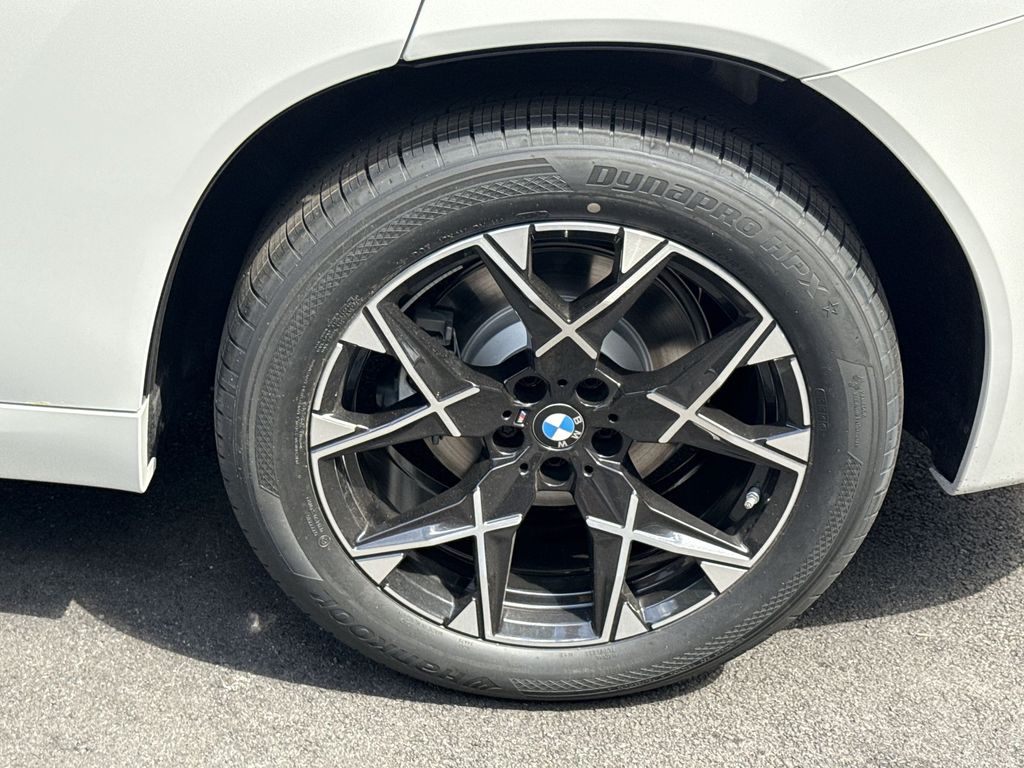 Thumbnail: 2026 BMW X3 - 10