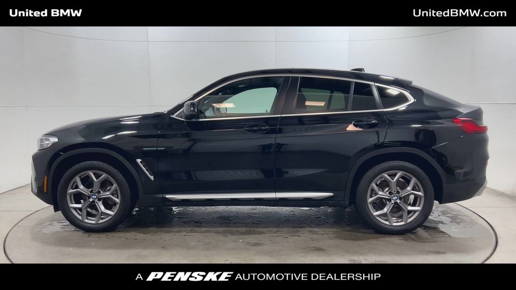 Thumbnail: 2025 BMW X4 - 5