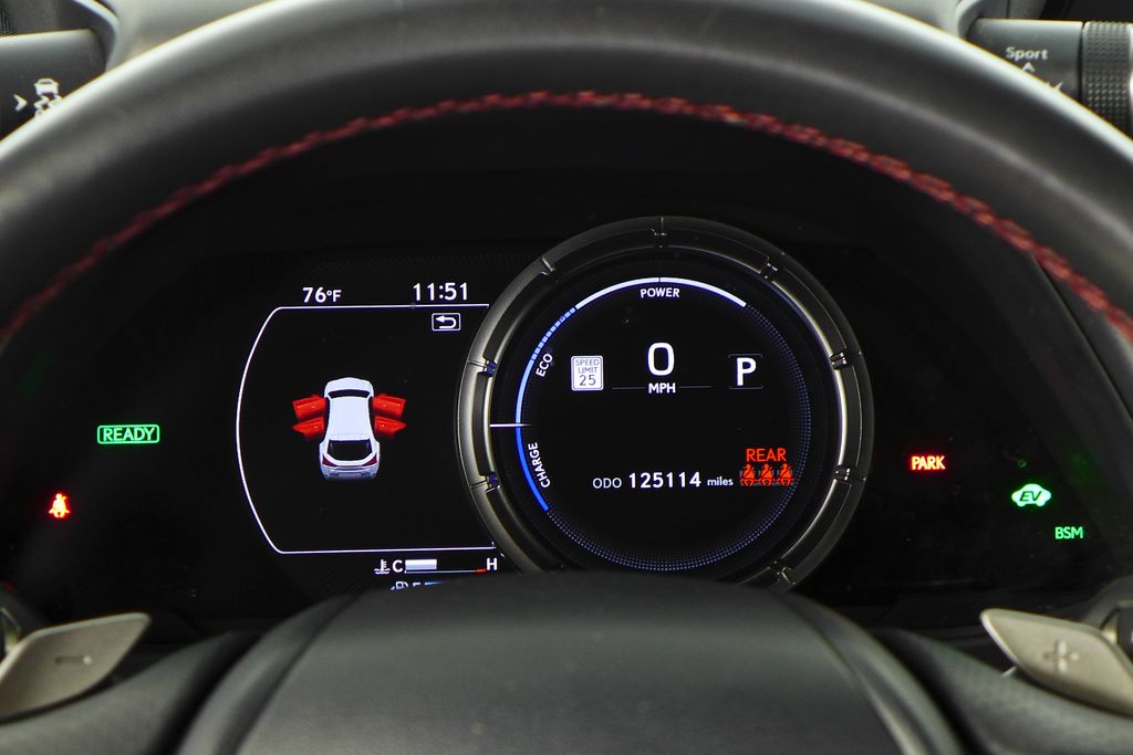 Thumbnail: 2022 Lexus UX - 27