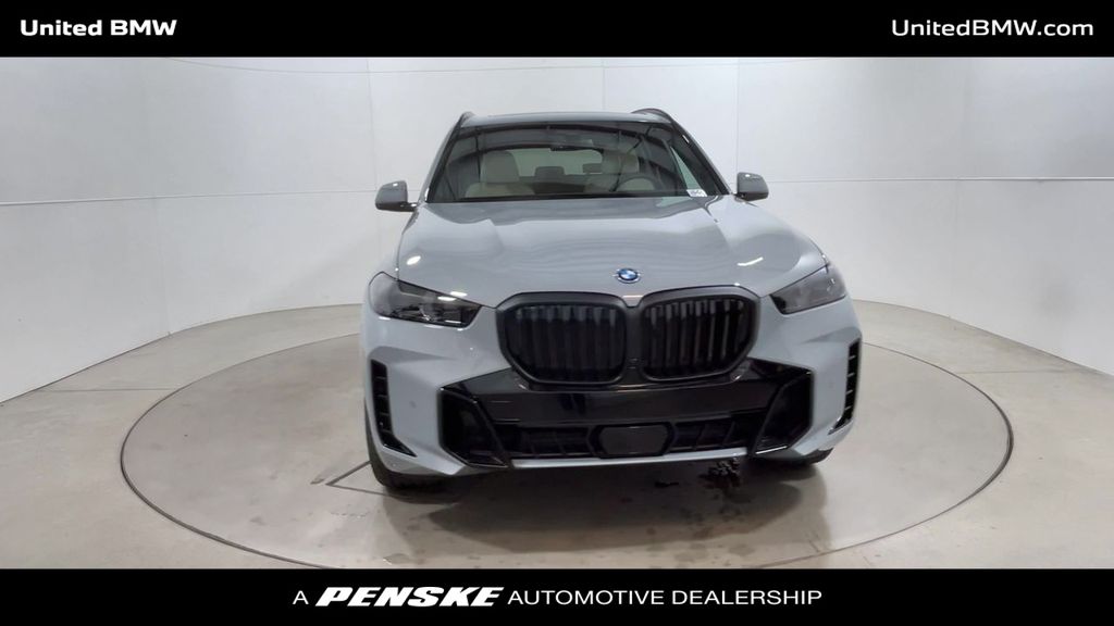 2025 BMW X5 xDrive50e 3