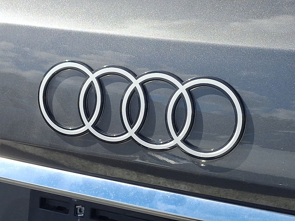 Thumbnail: 2025 Audi Q7 - 4