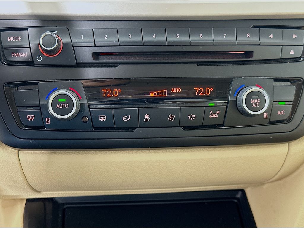 Thumbnail: 2015 BMW 3 Series - 14