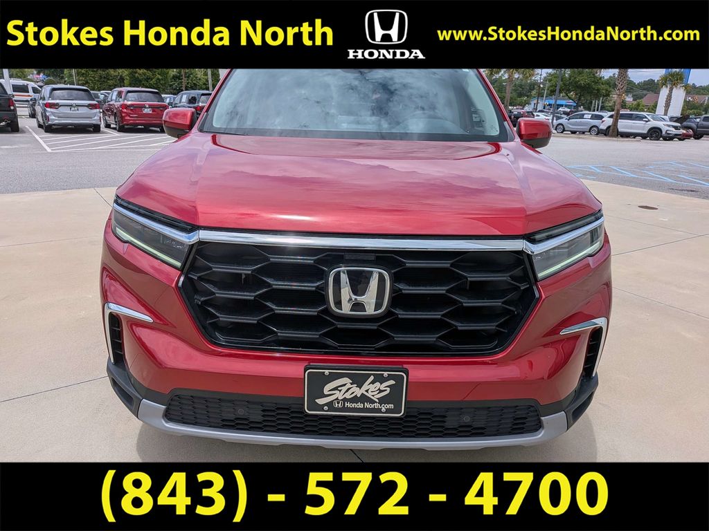 Used 2025 Honda Pilot SUV