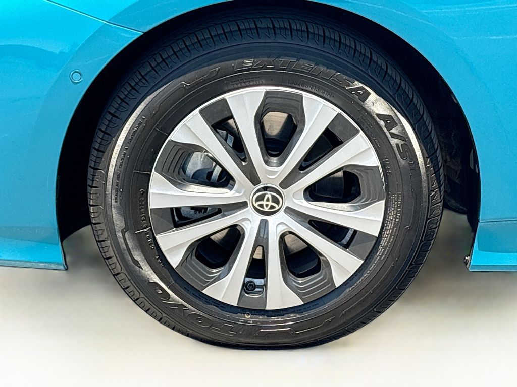 Thumbnail: 2021 Toyota Prius Prime - 29