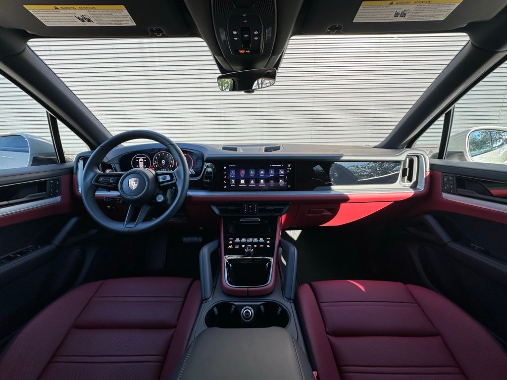 Thumbnail: 2026 Porsche Cayenne - 6